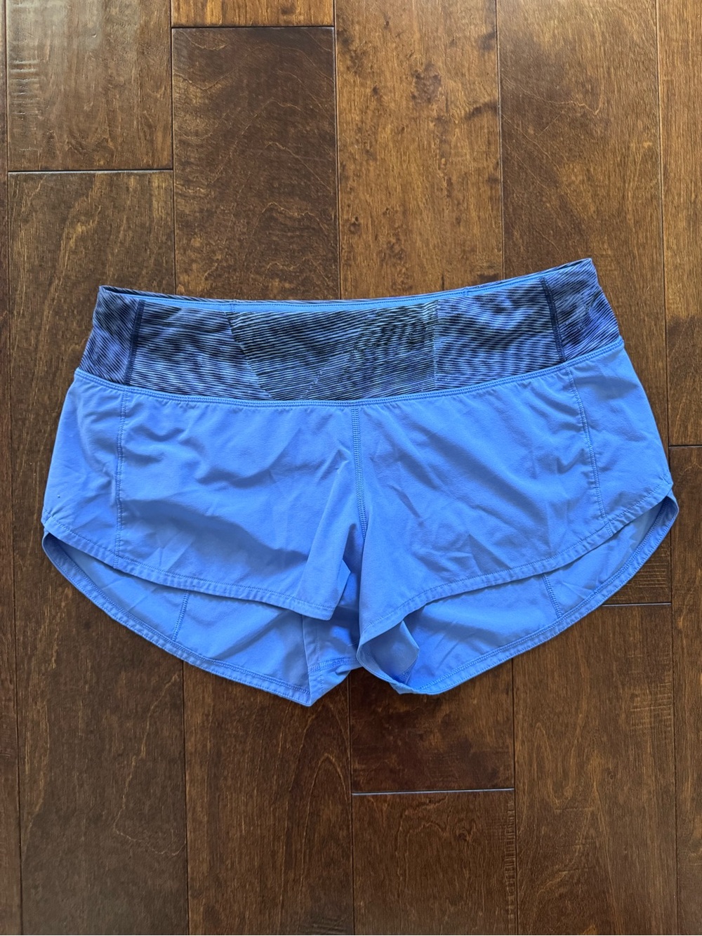 Lululemon Speed Up Short 2.5" Low Rise W7AJBR Blue Black - Size 6